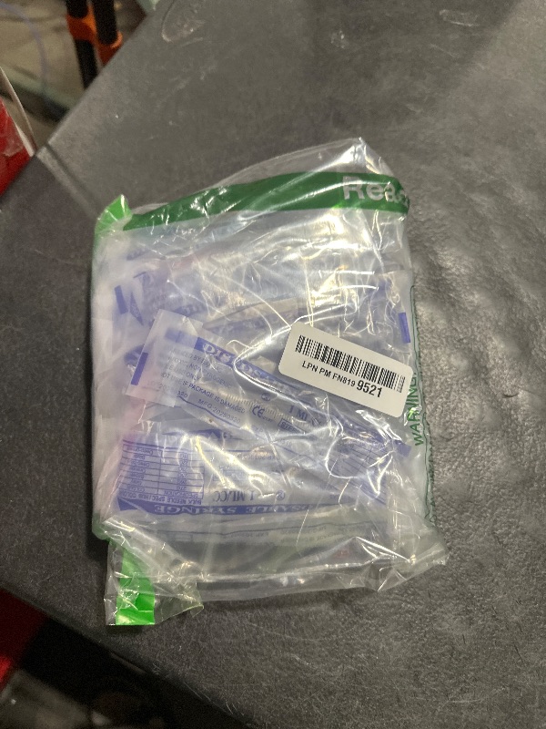 Photo 1 of 1 ml Luer Lock Syringe for Liquids, Syringe with Cap, 30 Pack Individually Wrapped