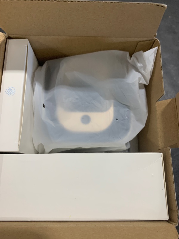 Photo 1 of ?Auto Focus&1080P?Magcubic Mini Smart Projector with 4K Support, Portable Projector with Wifi and Bluetooth, 5W Speaker, Built in Apps, Voice Control, Outdoor Movie Projector