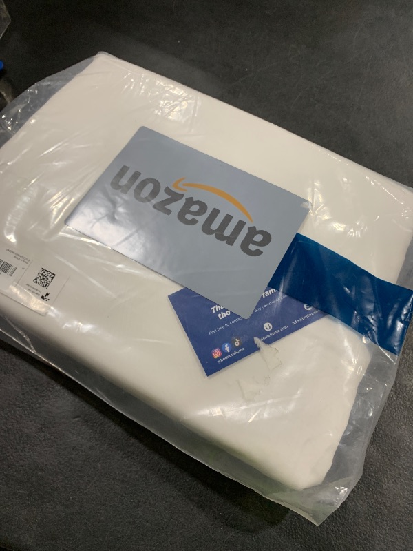 Photo 1 of Bedsure King Size Sheet Set, Cooling Sheets, Rayon Derived from Bamboo, Deep Pocket Up to 16", Breathable & Soft, Bed Sheets, Hotel Luxury Silky Bedding for Hot Sleepers, White