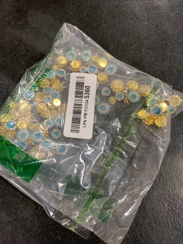 Photo 1 of 100pcs Crystal Gems Sew on Rhinestones with Gold Claw Mixed 8mm 10mm 12mm 14mm Sewing Flower Rhinestones for Jewelry Crafts, Clothes, Shoes, Costume,Garment Accessories (10 Lake Blue)