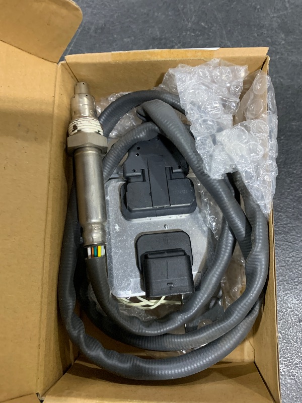 Photo 1 of VeloBoost 059907807G 5WK96685A Downstream Nox Sensor Compatible with Q7 2009-2015 VW-Touareg TDI 2009-2016