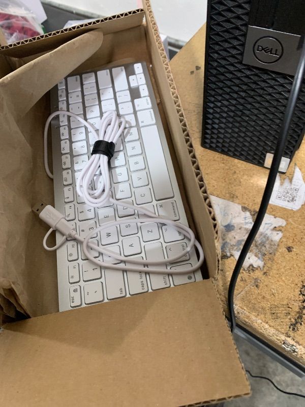 Photo 4 of Apple Magic Keyboard with Touch ID for Mac Models with Apple Silicon (QWERTY English) Silver (Renewed)