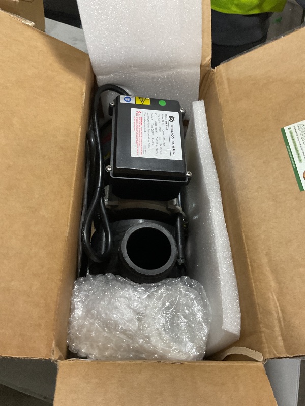 Photo 1 of Mxmoonant SPA Pump, 1HP 110V Hot Tub SPA Circulation Pumps, Bathtub Pump Motor for Water Circulation 1.5" Plumbing (US Plug)