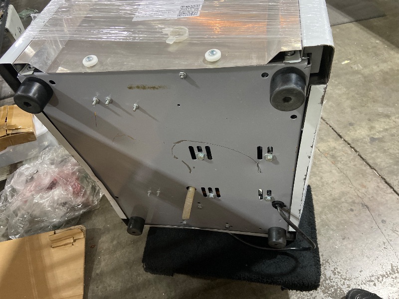 Photo 1 of VEVOR Commercial Ice Cream Machine, 18-28 L/H Yield, 1850W 3-Flavor Countertop Soft Serve Ice Cream Maker, 2 x 5.5L Stainless Steel Cylinder, LED Panel Auto Clean Pre-cooling, for Restaurant Bars