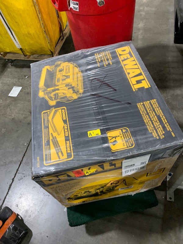 Photo 1 of DEWALT Thickness Planer, 13-inch Wood Planer, Three Knife Two Speed, 15 Amp, 20,000 RPM Motor (DW735X)