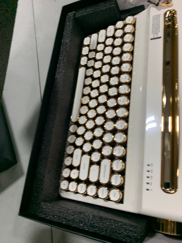 Photo 1 of YUNZII QL75 Wireless Typewriter Hot Swap Retro Mechanical Keyboard,Punk Round Keycaps,RGB Backlit QMK/VIA Programmable, Multi-Device Keyboard with 2.4GHz/Type-C/BT5.0 (White, Cocoa Cream V2 Switch)