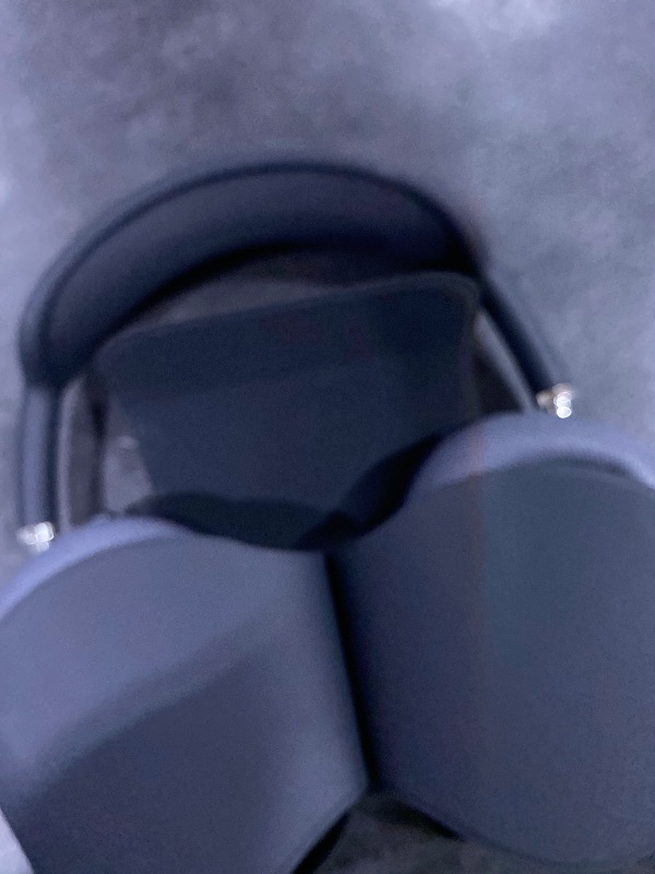 Photo 1 of Apple AirPods Max - Midnight (Renewed)