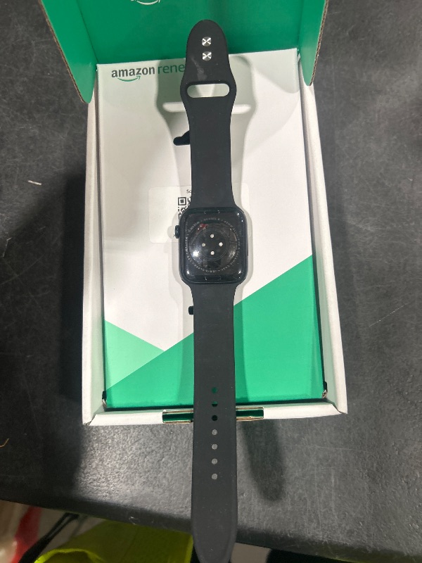 Photo 1 of Apple Watch Series 9 [GPS, 45mm] - Midnight Aluminum Case with Midnight Sport Band, M/L (Renewed Premium)