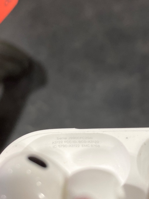 Photo 1 of Apple AirPods Pro 3 Wireless Earbuds, Active Noise Cancellation, Live Translation, Heart Rate Sensing,Hearing Aid Feature,Bluetooth Headphones,Spatial Audio, High-Fidelity Sound, USB-C Charging, White