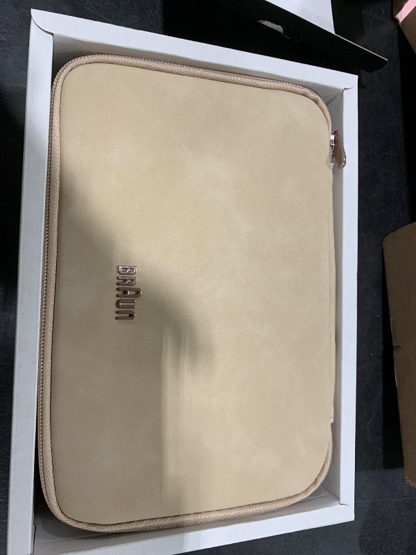 Photo 1 of Braun Smart IPL, Skin i·Expert Pro 7: at Home Laser Hair Removal for Women and Men, Permanent Visible Hair Reduction, with Free App, Vanity Case, Venus Razor, 2 Smart Heads, Facial Trimmer, IPL7219