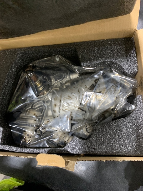 Photo 1 of FBXINTUM Upgrade Aluminium Oil Filter Housing Assembly compatible with Porsche Audi Q7 A6 A7 A8 Q5 Q7 3.0L TDI