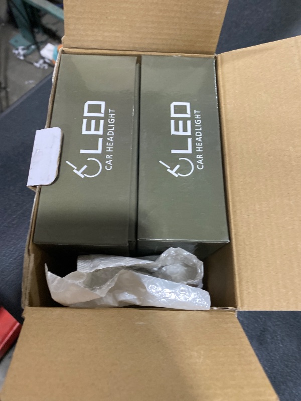 Photo 1 of ZELINYO High Beam Low Beam Fit For Chevy Silverado 1500 2007 2008 2009 2010 2011 2012 2013 2014 2015 Fog Light Bulbs Combo, White Light Bulbs Plug and Play, Pack of 6