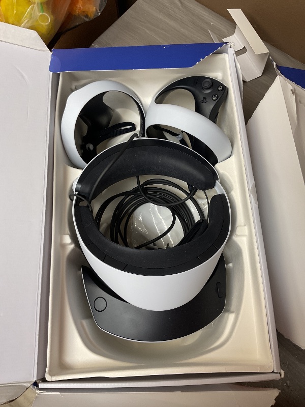 Photo 1 of PlayStation VR2 (PSVR2)