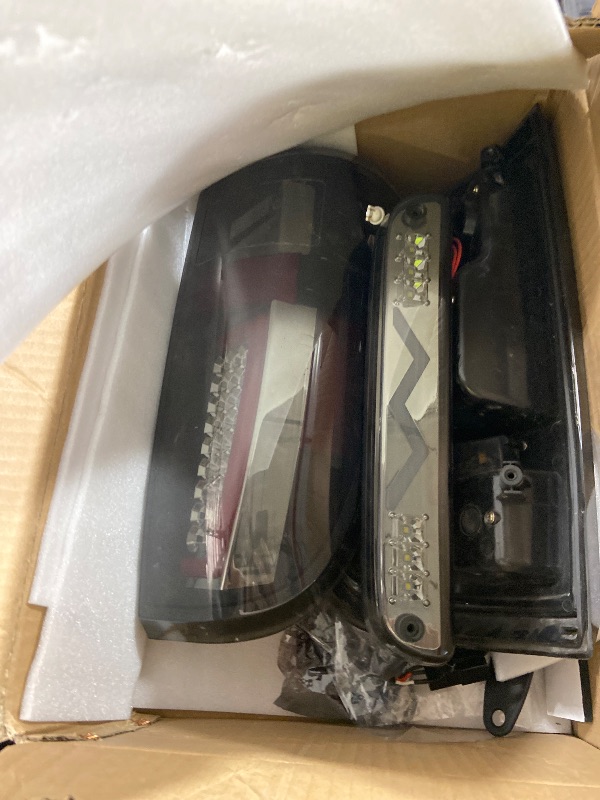 Photo 1 of Tail Lights + 3rd Third Brake Cargo Lamp for Ford F250 F350 F450 F550 Super Duty 2008-2016 (Fleetside Bed Model), LED High Mount Stop Light Rear Taillight Assembly, Chrome Housing Smoke Lens