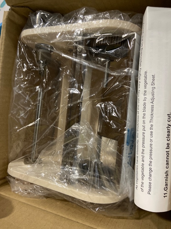 Photo 1 of Chiba Wig Peeler S, Vegetable and Fruit Sheet Slicer & Cutter, Made in Japan (extra large) - Professional Quality For Premium Chefs - Gold Award 2024 Germany Tradeshow