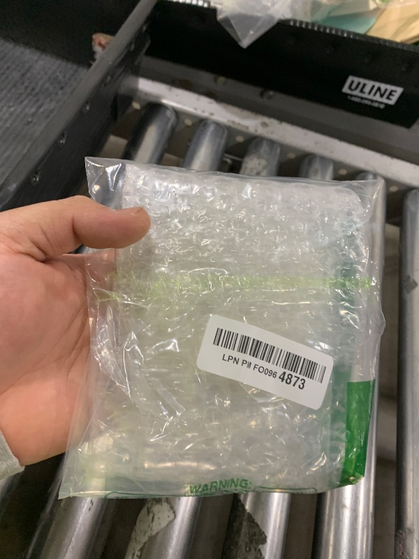 Photo 1 of 100pcs Clear PVC Transparent Zip Lock Jewelry Bag Small Size Dust Proof Airtight Jewelry Pouch Plastic Zipper Bag Self Seal PVC Packing Pouch Organizer Storage Bags for Rings Earrings Bracelet