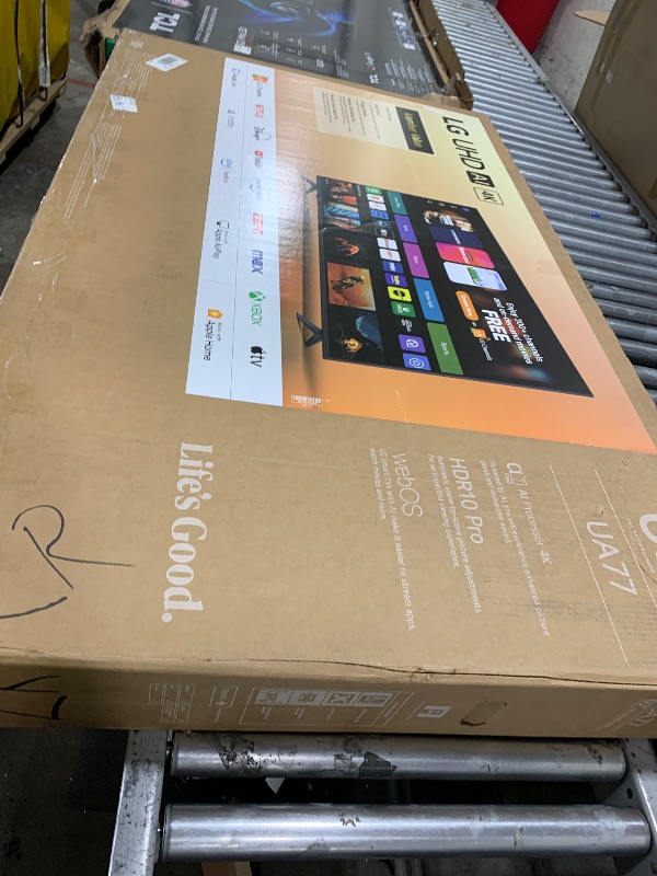 Photo 1 of LG 65UA7700PUB 65 Inch UA77 LED AI 4K UHD Smart webOS TV (2025) Bundle with Premiere Movies Streaming, 6Ft HDMI Cable & Deco Gear CPS Exclusive 26 Month Protection Pack (BEACH-CPS-26M750) (for parts only)