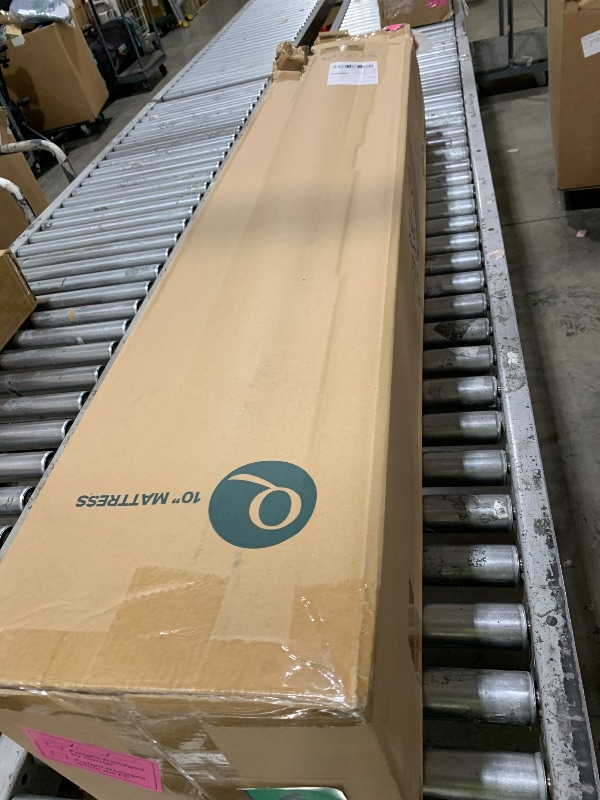 Photo 1 of Zinus 10 Inch Green Tea Essential Memory Foam Mattress [New Version], Queen, Fiberglass Free, Medium Feel, Breathable Airflow Memory Foam, Certified Safe Foams & Fabric, Mattress in A Box