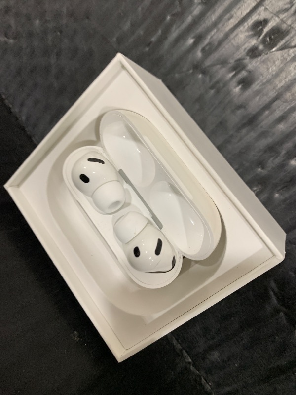 Photo 1 of Apple AirPods Pro 3 Wireless Earbuds, Active Noise Cancellation, Live Translation, Heart Rate Sensing,Hearing Aid Feature,Bluetooth Headphones,Spatial Audio, High-Fidelity Sound, USB-C Charging, White