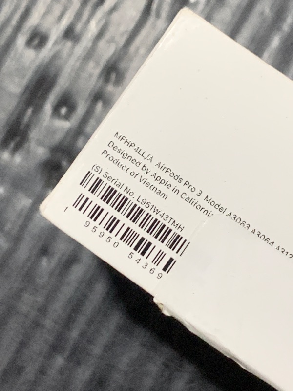 Photo 1 of Apple AirPods Pro 3 Wireless Earbuds, Active Noise Cancellation, Live Translation, Heart Rate Sensing,Hearing Aid Feature,Bluetooth Headphones,Spatial Audio, High-Fidelity Sound, USB-C Charging, White