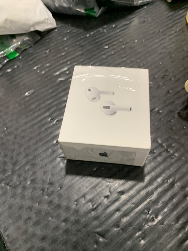 Photo 1 of Apple AirPods Pro 3 Wireless Earbuds, Active Noise Cancellation, Live Translation, Heart Rate Sensing,Hearing Aid Feature,Bluetooth Headphones,Spatial Audio, High-Fidelity Sound, USB-C Charging, White