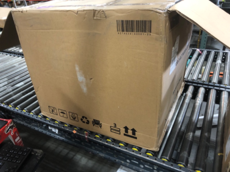 Photo 1 of Large swivel Chair ,White