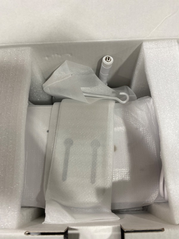 Photo 1 of Smart Hummingbird Feeder Camera with AI Identification, 2.5K HD & Color Night Vision, Solar Powered Outdoor, IP66 Weatherproof – Garden Decor & Gift for Bird Lovers