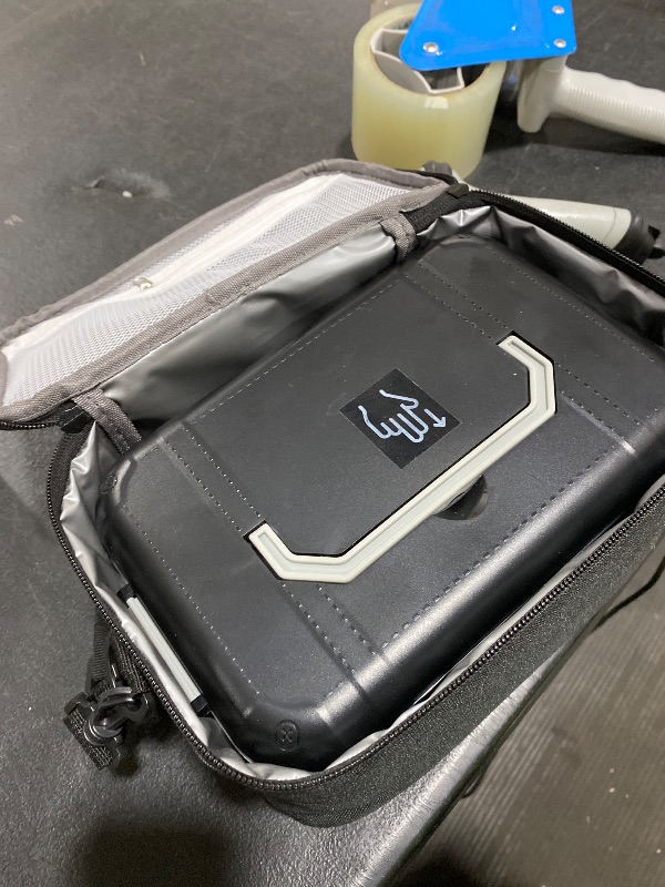 Photo 1 of BOSPEWTSE Cordless Heated Lunch Box, Smart Timer Automatic Heating Food Warmer for Adults, 5.5-Cup Portable Electric Lunch Container with Handheld Insulated Bag