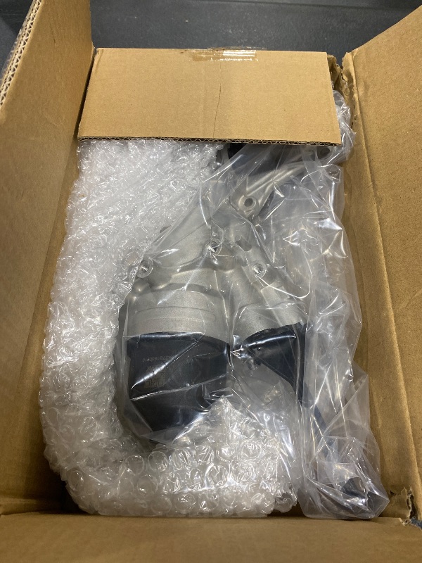 Photo 1 of Assembroverse Engine Oil Filter Housing Compatible with GL450 E550 S550 GL550 CLS550 GLS550 E63 E63 S63 G63 ML63 CL63 SL63 GL63 GLE63 GLS63 SLK55 AMG S 2011-2019 Replaced for 2781800710 2781800610