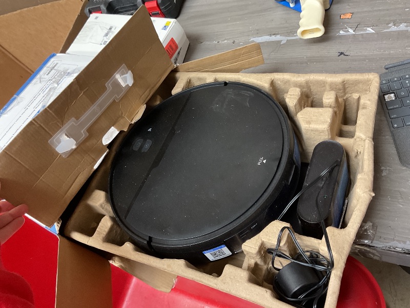 Photo 1 of iMartine Robot Vacuum