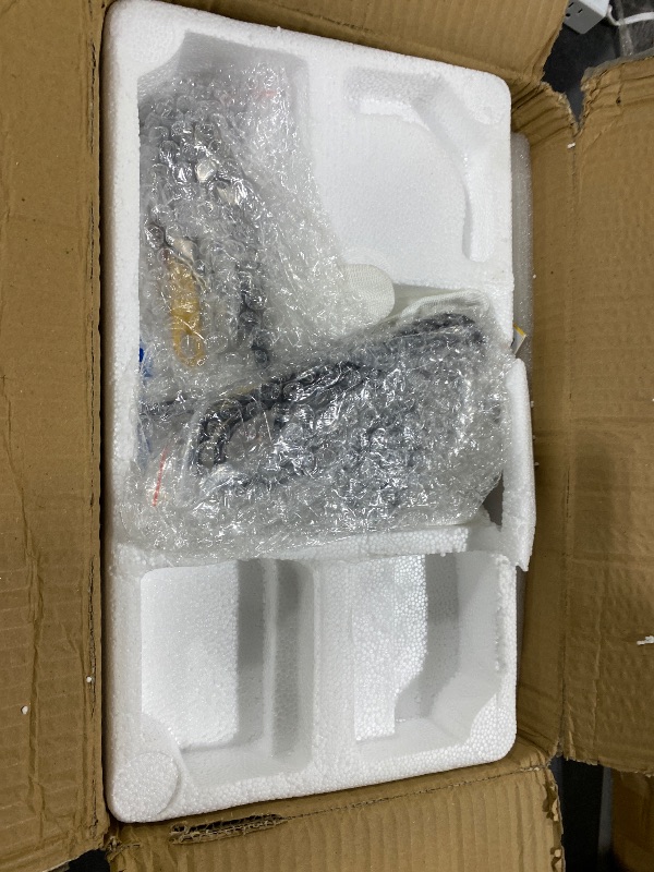 Photo 1 of CGOLDENWALL 700g Electric Grain Grinder Mill Safety Upgraded 2400W High-speed Spice Herb Grinder Commercial Superfine Grinding Machine Dry Cereals Pulverizer CE 110V (700g Swing Type)