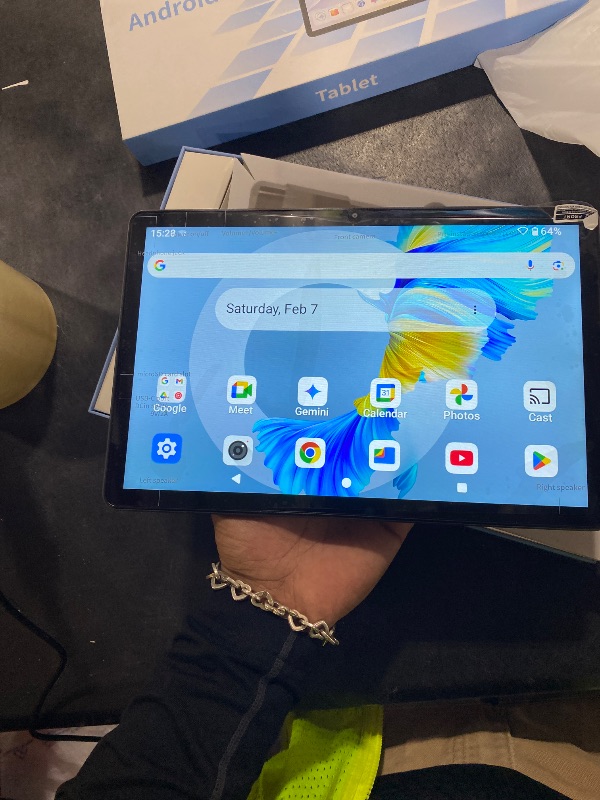 Photo 1 of COLORROOM 2026 Android 16 Tablet 11inch, Face Unlock, 18W Fast Charging, 32GB+128GB+1TB Expand, Octa-core CPU, 8000mAh Large Battery, WiFi6, Touchscreen Display, Widevine L1 Tableta, Black