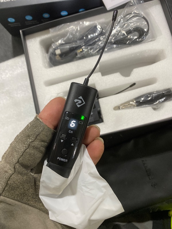 Photo 1 of NON FUNCTIONAL - PARTS ONLY -----------------------------------------------------Phenyx Pro UHF Wireless in-Ear Monitor System, Professional IEM System w/Stereo Monitoring, 16 Frequencies, 200 ft Range, Transmitter & Beltpack Receiver for Studio, Bands, L