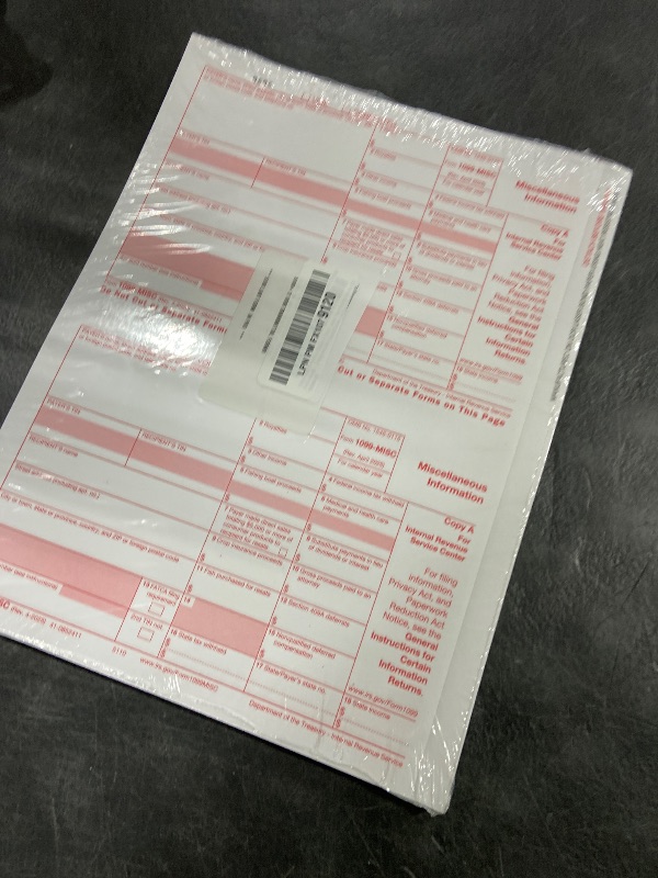 Photo 1 of 1099 MISC Forms 2025 Laser Tax Forms 4 Part Kit for 25 Individuals - Designed for QuickBooks and Accounting Software 1099 Misc 2025
