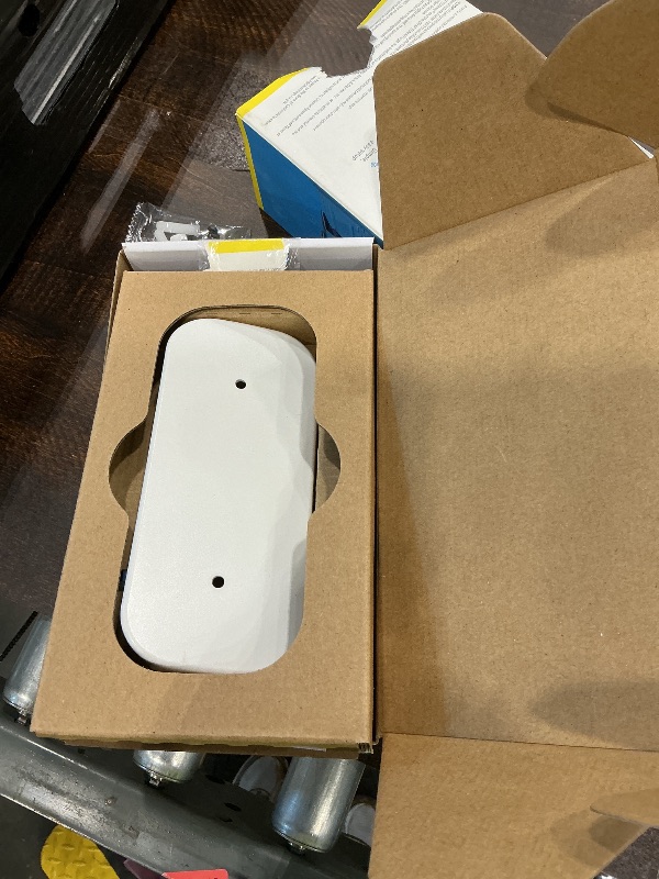 Photo 1 of *MISSING PARTS*
myQ Smart Garage Door Video Keypad with Wide-Angle Camera,Customizable PIN Codes,and Smartphone Control–Take Charge of Your Garage Access Works with Chamberlain, LiftMaster and Craftsman openers,White