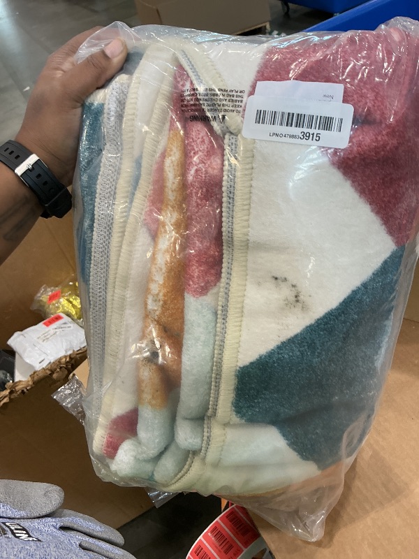 Photo 1 of *MINOR DAMAGE - USED*
jinchan Macy 5x7 Area Rug for Kids Room Modern Colorful Checkered Diamond Nursery Rug Indoor Washable Soft Non Slip Carpet for Playroom Classroom Bedroom Dorm Daycare Living Room Confetti on Cream