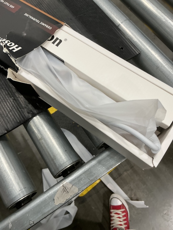 Photo 1 of 1 1/4 Inch Extra Long Barrel Curling Wand, Ceramic Tourmaline Curling Wand Professional Dual Voltage with Adjustable Temperature