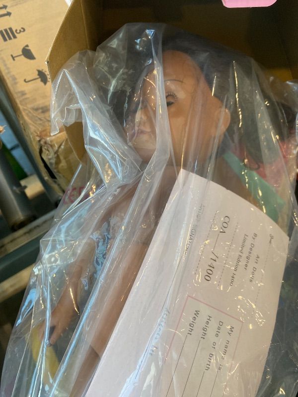 Photo 1 of **ITEM IS DIRTY/or stinks check clerk comments**
HOOMAI Lifelike Reborn Baby Dolls with Soft Body African American Realistic Girl Doll 22.8 Inch Best Birthday Gift Set
