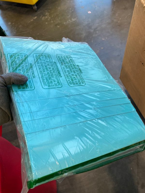 Photo 1 of *USED*
Henoyso 16 Pcs 3 Ring Binder 0.5 Inch Round Fits Letter Size 8.5'' x 11'' Paper Plastic Flexible Binder Bulk Holds 140 Sheets with 1 Pockets Versatile Organizer for Home Office School (Mint Green)