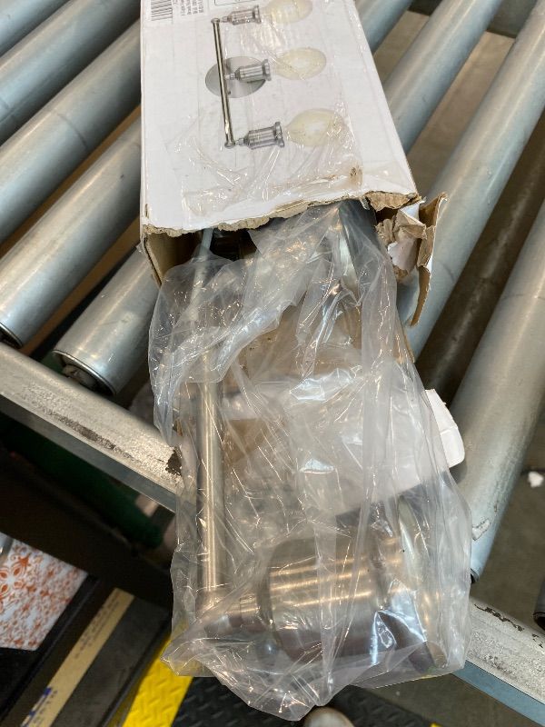 Photo 1 of *MINOR DAMAGE - USED*
Eietonte 3-Light Vanity Light Fixture, Modern Brushed Nickel Wall Sconce Light Fixture, Farmhouse Silver Bathroom Wall Lighting for Over Mirror, E26 Base Wall Lamp for Bedroom (Bulb Not Included)