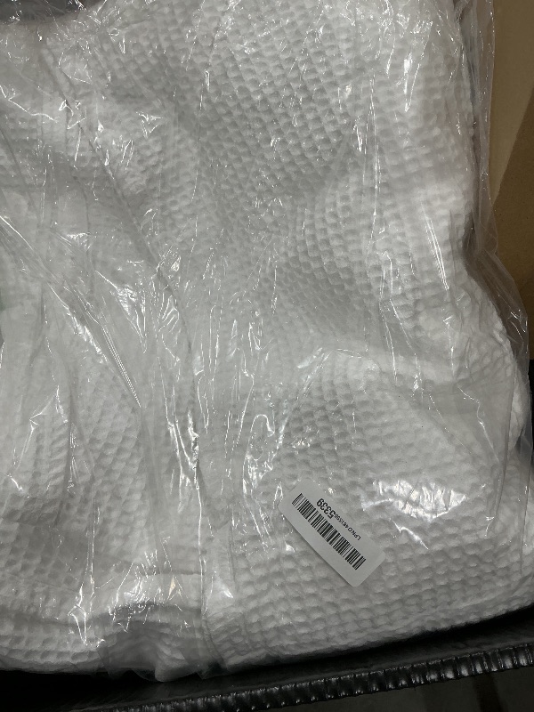 Photo 1 of 100% Cotton Blankets Queen Size for Bed - Waffle Weave Blankets for Summer, Lightweight and Breathable Soft Woven Blanket for Spring, White, 90x90 Inches (White, Queen (90" x 90"))