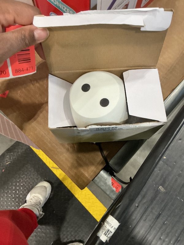 Photo 1 of *PARTIAL SET - ONLY 1*
Shappy 3 Inches Foam Dice Fun Filled Large Educational Toy Kawaii Giant Decorative Eva Foam Jumbo Dice Big Square Building Blocks for Board Game Nights Learning Sessions(White,2 Pcs)