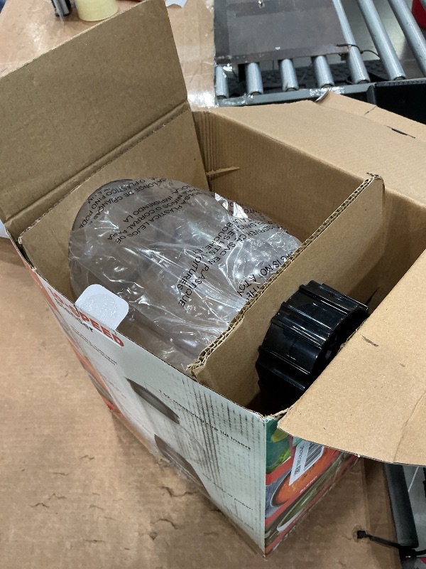 Photo 1 of **MAJOR DAMAGED/check clerk comments**
BLACK+DECKER Crush Master Blender, 10-Speeds with Stainless Steel Blades, Black, BL2010BP