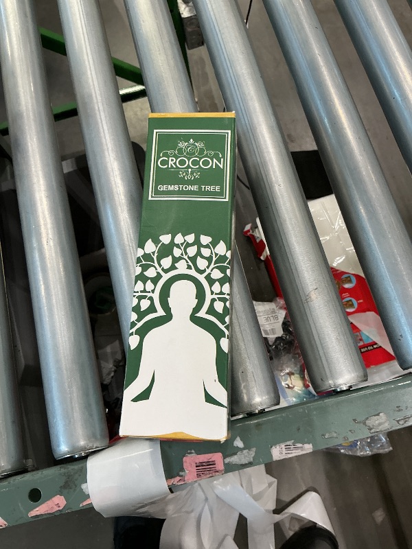 Photo 1 of "Green Jade Chakra Tree of Life Crystal Tree for Positive Energy, Feng Shui Home Decor - Handmade Gemstone Tree, Money Tree Bonsai - Green Healing Crystals, Wealth & Good Luck Stones Spiritual Gift"