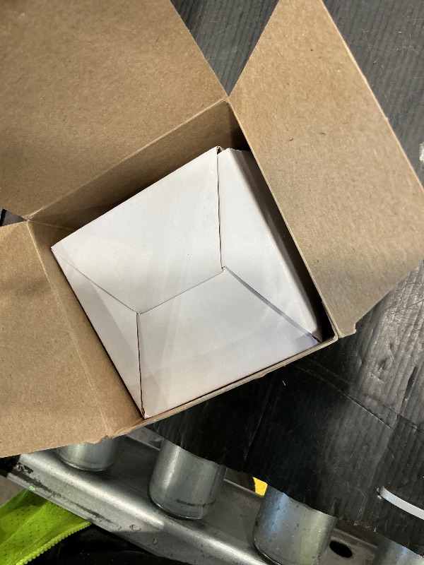 Photo 1 of ***MINOR CHIP*** CBE Porcelain Irish Shamrock Jewelry Keepsake Box (First Communion Box)