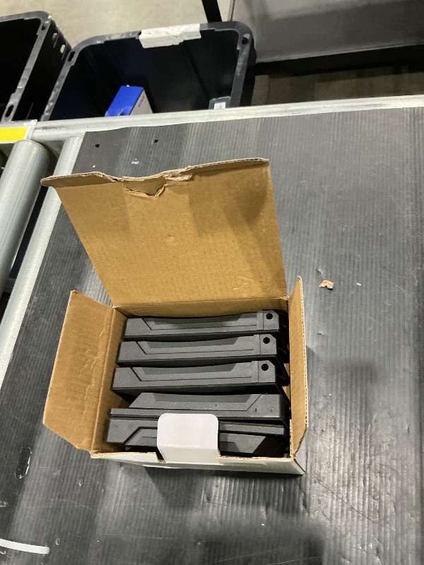 Photo 1 of [5 Pack] BESTTEN Outdoor Outlet Wallplate Cover for GFCI and Decor Receptacle, Weatherproof, Vertical/Horizontal Auto-Closing Lid, Black, H4.65" x W2.87" x D0.71"