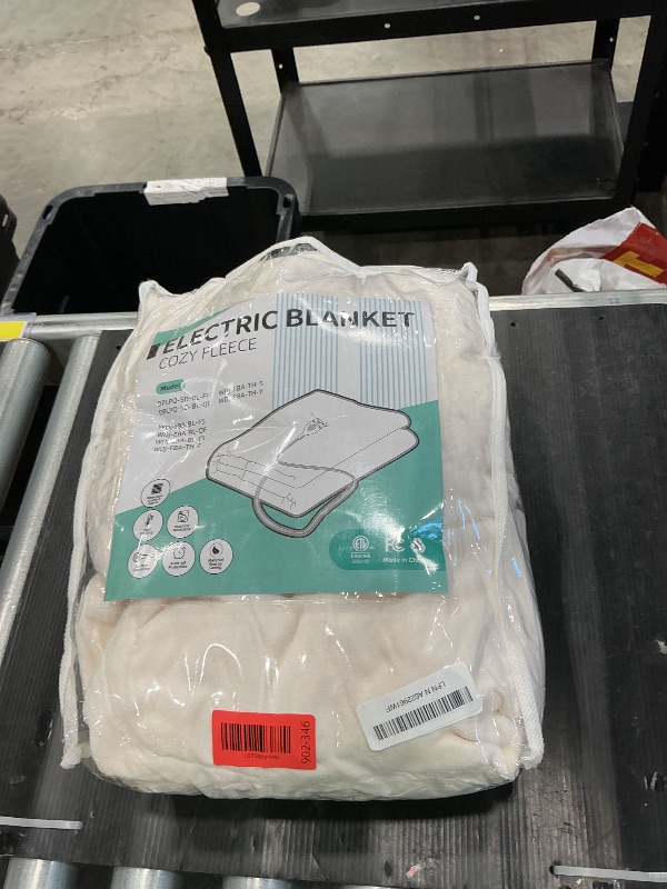 Photo 1 of *MINOR DAMAGE - USED*
2 Pack Pack and Play Mattress Protector Cover Zipper, Compatible with Graco Pack n Play & Dream On Me & Pamo Babe Playard Mattress to 1.5 Inches, Waterproof Playpen Mattress Encasement