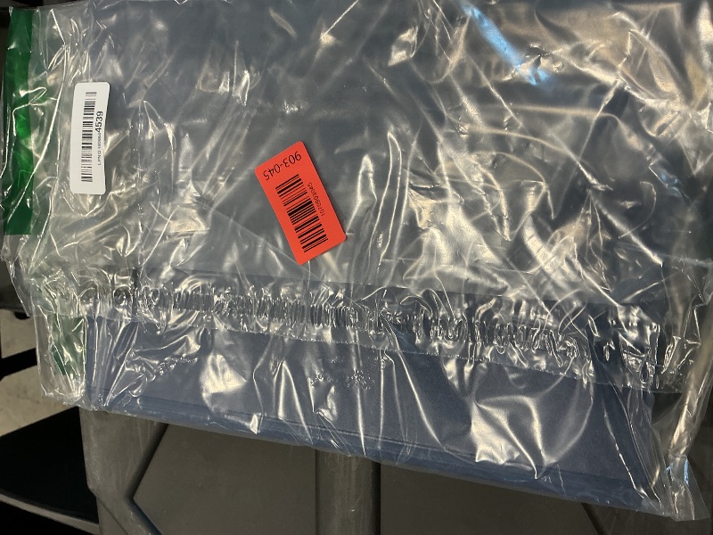 Photo 1 of 1 PCS A4 Clipboards Foldable,Folding Clipboard,360°Cover Folder Clipboard,Plastic Clipboards with Double Low Profile Clip,A4 Size File Folder Storag Clip Board for A3 A4 Paper Clip Boards-Navy Blue