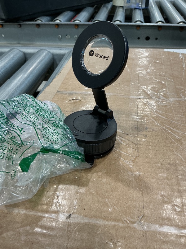 Photo 1 of Vicseed 360° Foldable Magnetic Vacuum Car Phone Holder