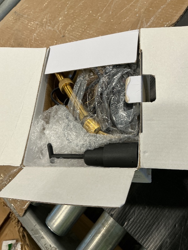 Photo 1 of **MAJOR DAMAGED/check clerk comments**
Candle Warmer Lamp with Timer & Dimmer, Adjustable Height Electric Candle Warmer with 3 Bulbs,Compatible with All Size Scented Candles, Wax Melt Warmer for Bedroom,Home Decor House Warming Gifts